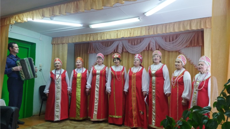 Ко Дню матери в Русско-Сорминском сельском клубе состоялся праздничный концерт "За всё тебя благодарю!"