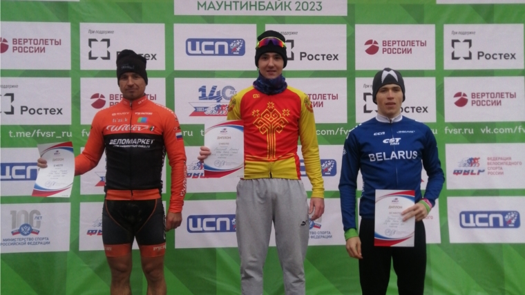 Анисимов Алексей победитель 1 этапа Кубка России по велоспорту