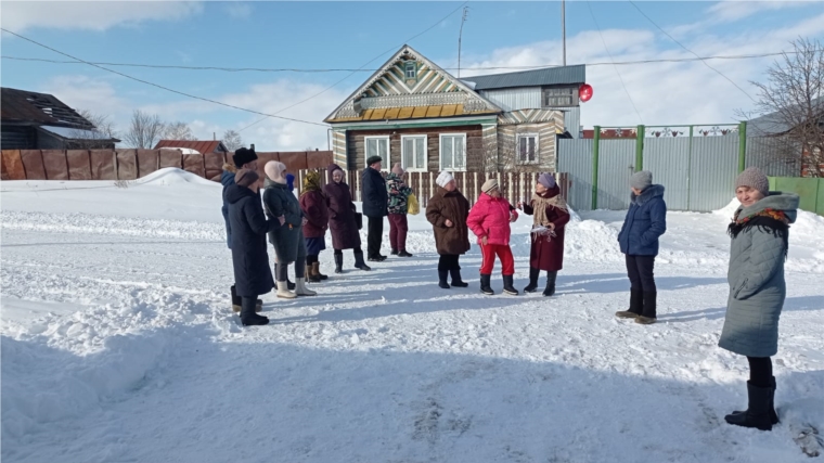 В деревнях Козыльяры и Новое Муратово Тегешевского сельского поселения послушали отчет администрации, обсудили планы на этот год и все дружно проводили зиму