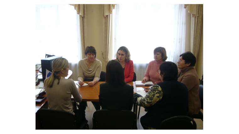 Кадровикам Ядринского района рассказали о действующих государственных программах поддержки работодателей при трудоустройстве сотрудников через центры занятости