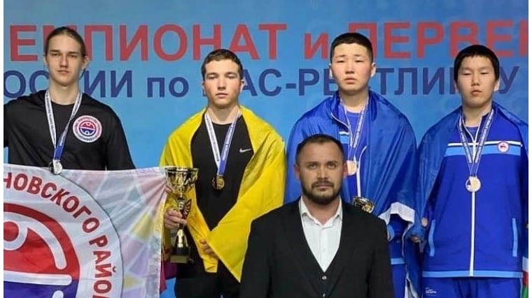 Глеб Тян - победитель первенства России по мас-реслингу