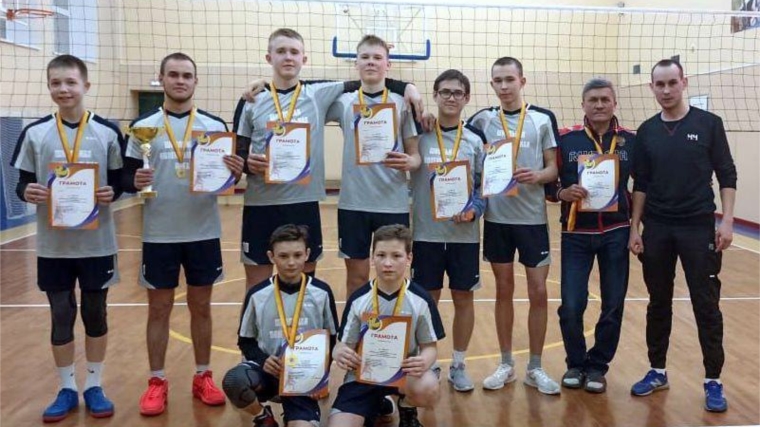 В первенстве Моргаушского муниципального округа среди школьных спортивных клубов одержала победу команда Орининской СОШ.