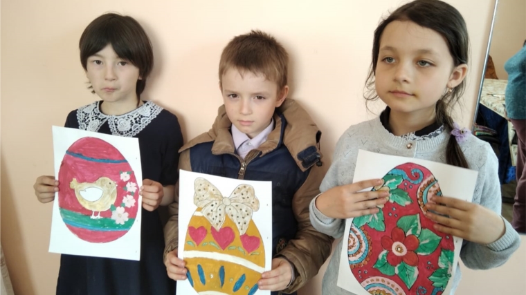 В Ишпарайкинском клубе на протяжении всей недели дети готовились к Светлому празднику Пасхи