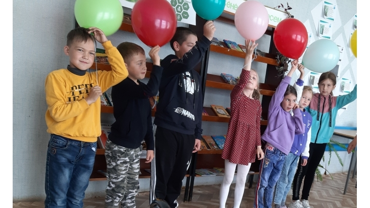 Праздник счастливого детства отметили в шумшевашской сельской библиотеке