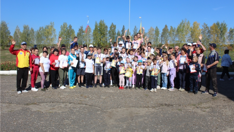 Всероссийский день бега "Кросс Нации - 2023" в Карабай-Шемуршинском территориальном отделе.
