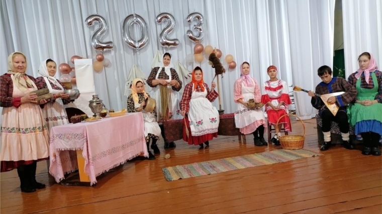 Театрализованный праздник народной культуры «Батюшка Покров, покрой избу теплом»