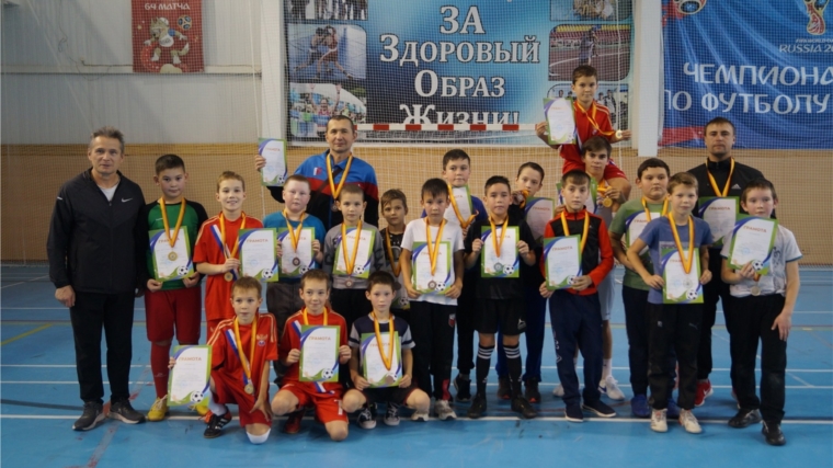 Продолжаются игры муниципального этапа Общероссийского проекта «Мини-футбол – в школу»