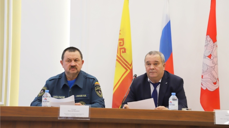 Состоялось заседание комиссии по предупреждению и ликвидации чрезвычайных ситуаций и обеспечению пожарной безопасности Яльчикского муниципального округа