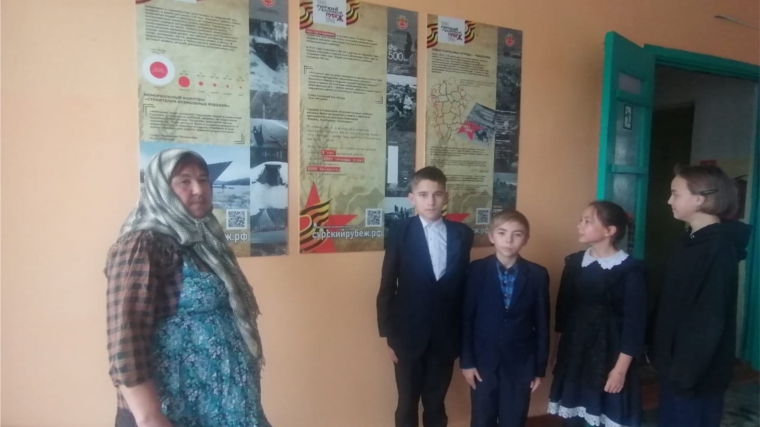 Работники культуры Асановского СДК провели час истории «Сурский рубеж - эхо войны».