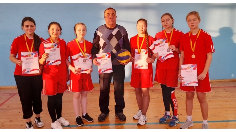 Бронзовые медали завоевали волейболистки команды Лащ-Таябинской СОШ