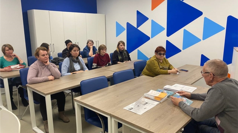 В кадровом центре прошла мини - ярмарка вакансий по набору персонала для ДОЛ «Янтарный»