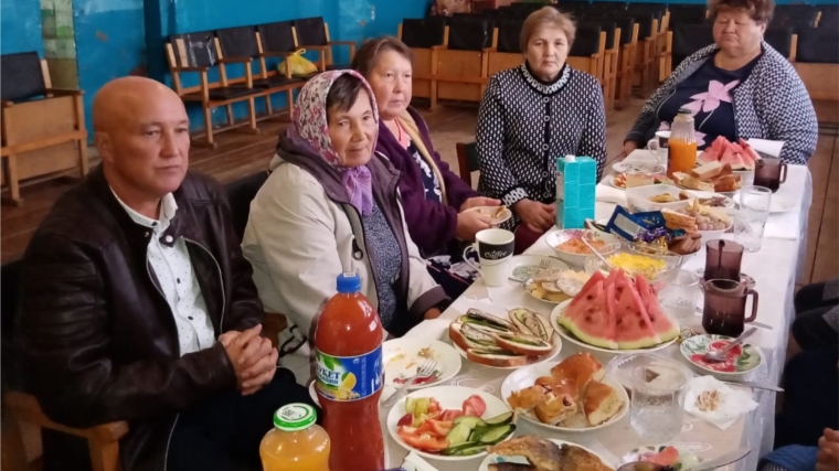 Тематический вечер "Славим мудрость зрелых лет"