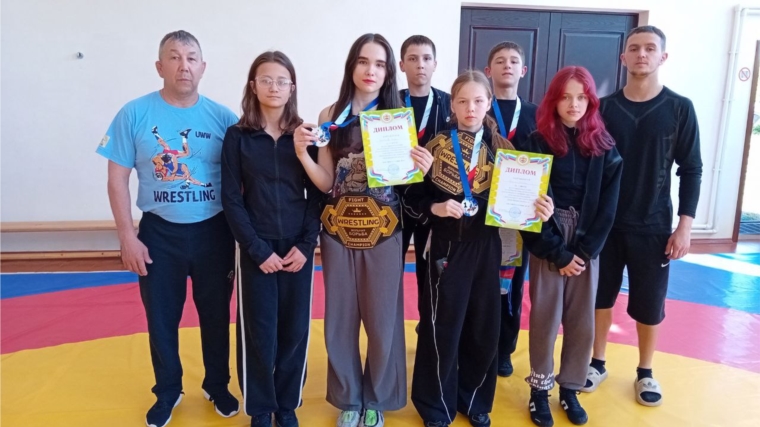 Турнир по спортивной борьбе.