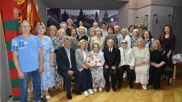 Анна Николаевна Трофимова отметила свой 95 летний юбилей Анна Николаевна Трофимова отметила свой 95 летний юбилей