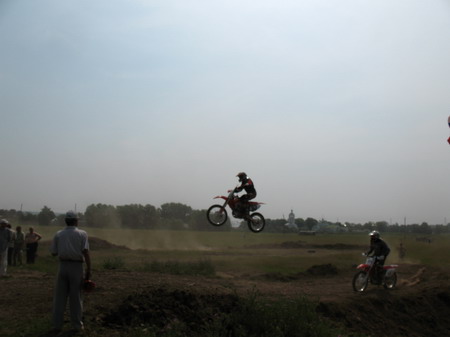 mot03.JPG