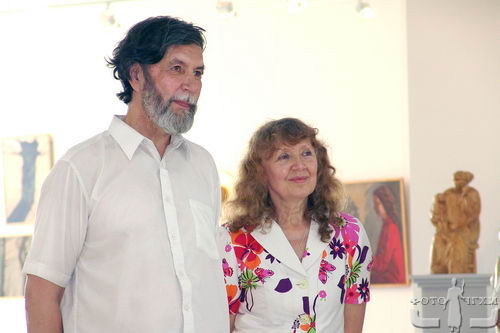 09:08 Юбилейная выставка заслуженного художника Чувашии Сергея Кадикина широко представила творчество художника-мыслителя 