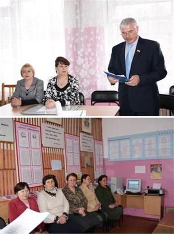 17:35 В рамках Единого информационного дня министр культуры Чувашии посетила сельские поселения Комсомольского района 