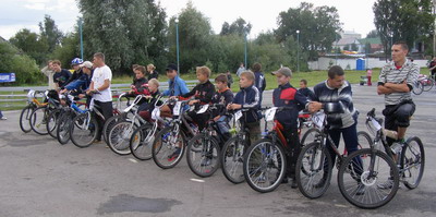 В День города в Ядрине впервые прошли соревнования по велоспорту в дисциплине кросс-кантри