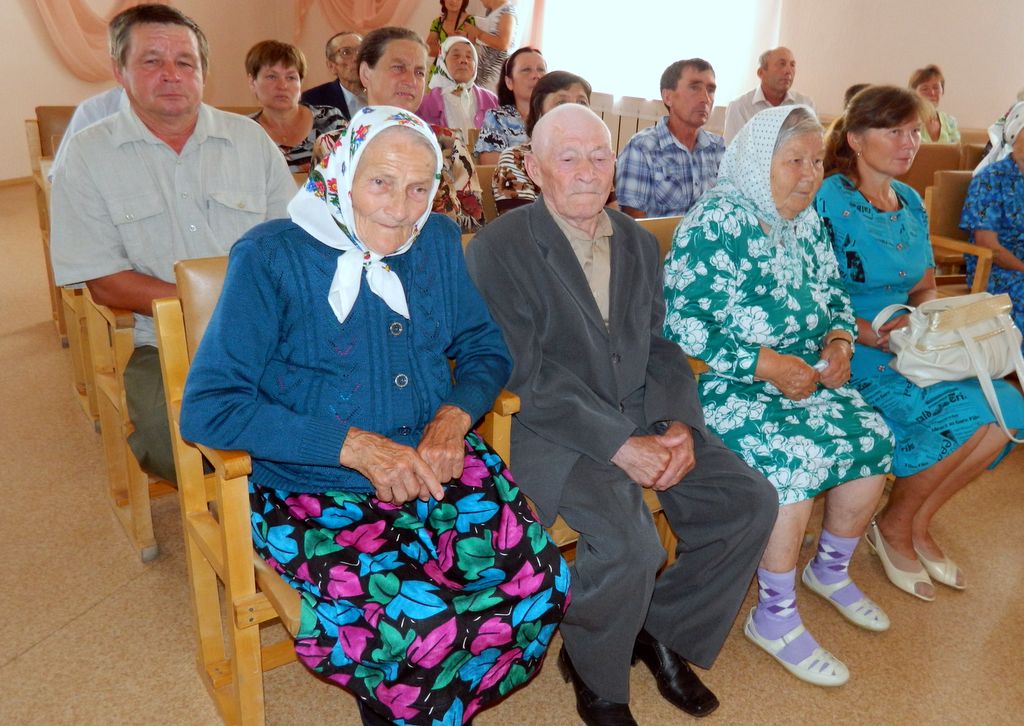 16:01 Всероссийский день семьи, любви и верности в Моргаушском районе: дарите друг другу счастье