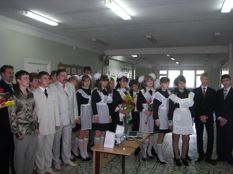 14:33 Порецкие школьники прослушали обращение Дмитрия Медведева