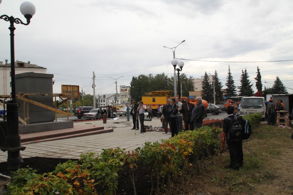 17:45 В День рождения Андрияна Николаева в Чебоксарах откроется памятник герою